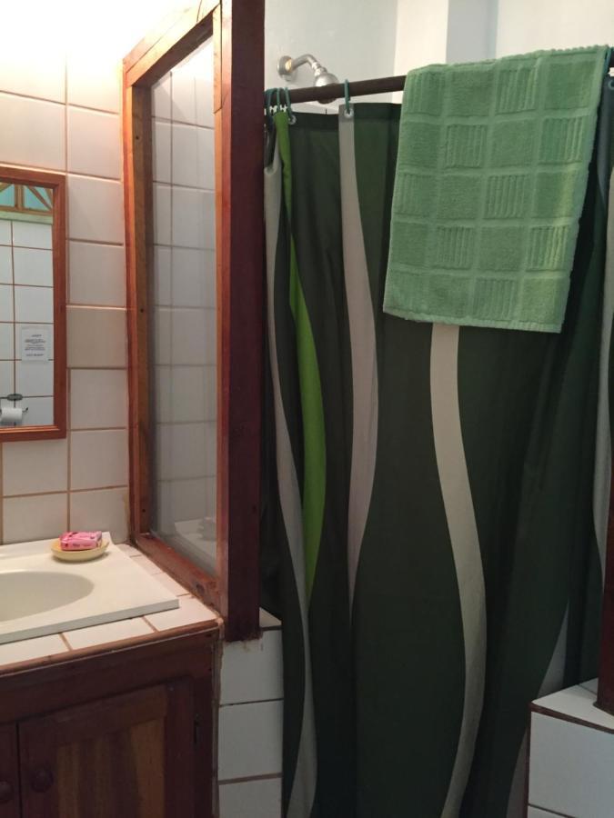 Alibaba'S Seabreeze Apartamento Castara Exterior foto